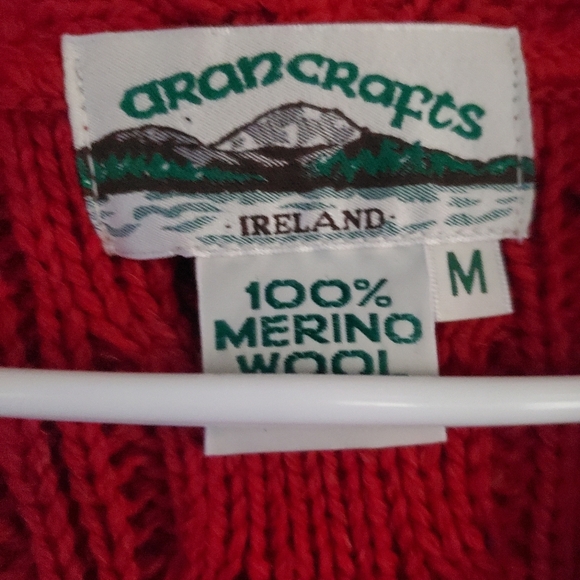 Arancrafts 100% Merino Wool Cable Knit Cardigan Sweater, Size Medium - Picture 5 of 6